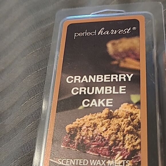 Cranberry Crumble Cake Wax Melts - Picture 1 of 3